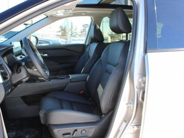 2024 Nissan Rogue SL in Cars & Trucks in Calgary - Image 2