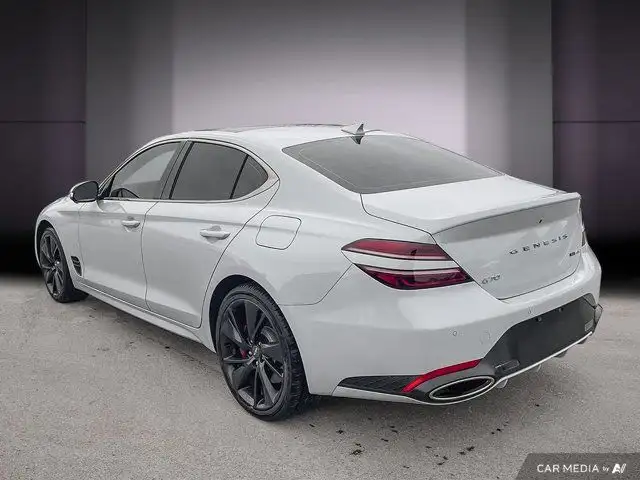 2022 Genesis G70 3.3T Sport in Cars & Trucks in Cambridge - Image 5