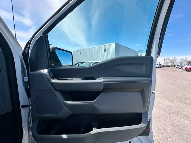 2022 Ford F-150 XLT SUPER CAB | NAV | LOW KM | CLEAN CARFAX in Cars & Trucks in Stratford - Image 14
