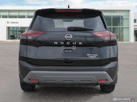 * Intelligent All-Wheel Drive with Terrain Selector * Off-Road and Snow Mode * Intelligent Forward C... (image 3)