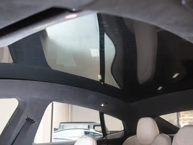 2022 Tesla Model S AWD | 21\" RIM | YOKE STEERING in Cars & Trucks in Mississauga / Peel Region - Image 42
