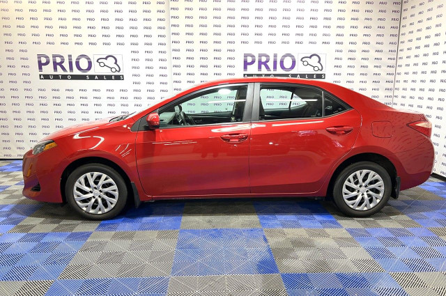 2019 Toyota Corolla in Cars & Trucks in Ottawa - Image 2