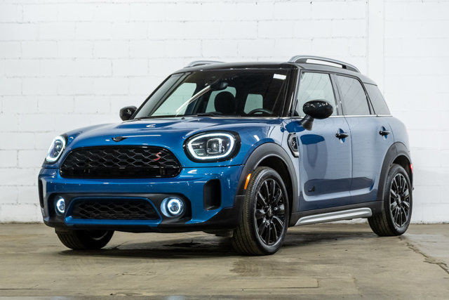 2023 MINI Countryman Cooper S ALL4 | Polyvalente et puissante in Cars & Trucks in City of Montréal - Image 3