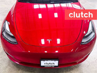 NO ACCIDENTS / CLEAN CARFAX / 1 OWNER / Auto Dimming Rearview Mirror, Front Heated Seats, Rear Heate... (image 6)