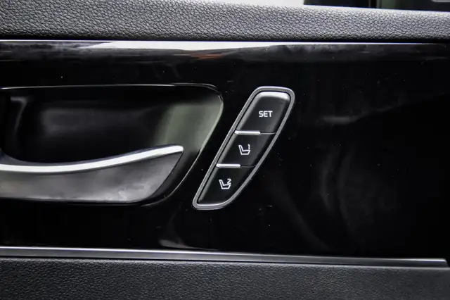 2018 Kia Sorento EX V6 • HEATED LEATHER • PREM. AUDIO • CP/AA dans Autos et camions dans Kingston - Image 14