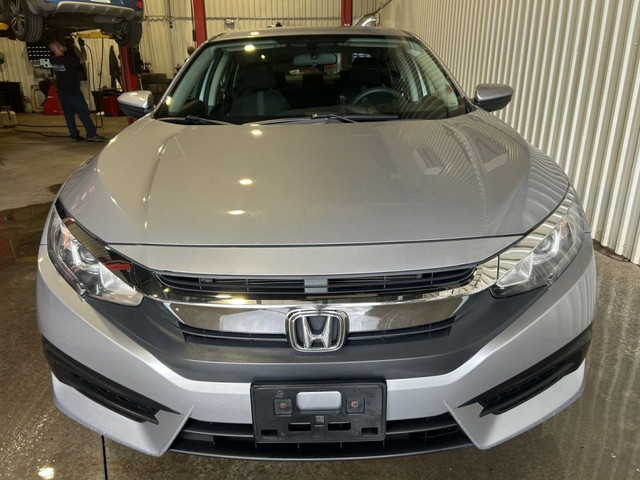 2017 Honda Civic Sedan LX Auto AC Cam in Cars & Trucks in Gatineau - Image 3