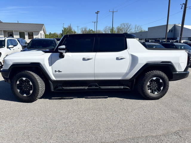 2023 GMC HUMMER EV Pickup EV Edition 1 3x - Low Mileage, EV Edit in Cars & Trucks in Oshawa / Durham Region - Image 4