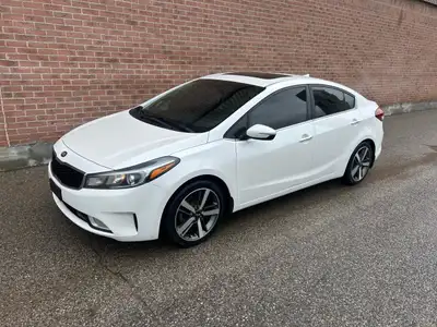 NO ACCIDENTS, NON SMOKER, VERY CLEAN. LEATHER, HEATED AND COOLING SEATS. SUNROOF, NAVIGATION, BACK U...