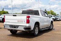 // ACCIDENT FREE!! // // SINGLE OWNER! // Experience the reliability and capability of the 2022 Chev... (image 2)