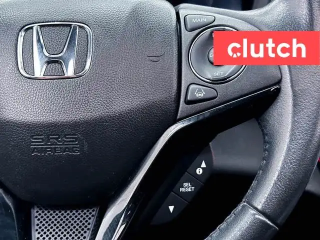 2019 Honda HR-V Sport AWD w/ Apple CarPlay, Heated Front Seats,  dans Autos et camions dans Ottawa - Image 26