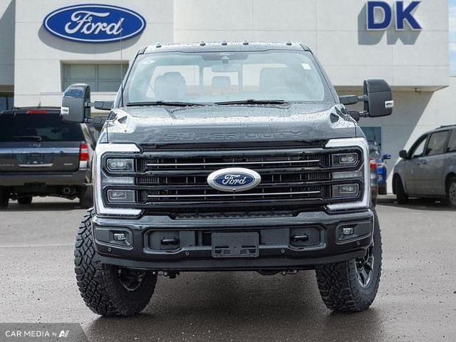 2025 Ford F-350 Super Duty Platinum in Cars & Trucks in Edmonton - Image 2