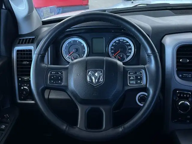 2023 Ram 1500 Classic Express | 4X4 | Backup Camera in Cars & Trucks in Prince George - Image 28