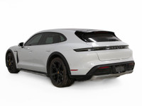 This beautiful 2023 Porsche Taycan 4S Cross Turismo is a local Ontario vehicle with a clean CARFAX r... (image 3)