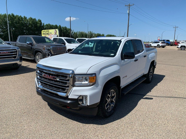 2022 GMC Canyon in Cars & Trucks in Medicine Hat - Image 3