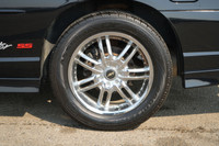 --BIG ADVENTURES START WITH BIG DEALS - ALL JUNE AT ADRENALIN MOTORS-- The 2004 Chevrolet Monte Carl... (image 9)