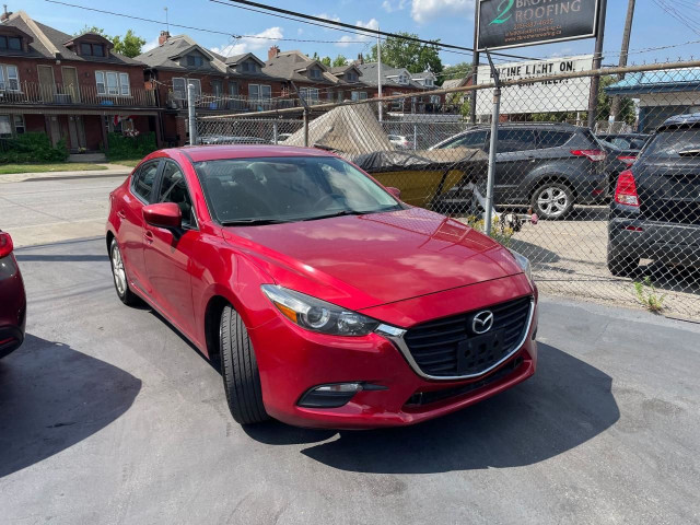 2018 Mazda MAZDA3 GX *SAFETY FEATURES, BACKUP CAM, SPORTS MODE* in Cars & Trucks in Hamilton - Image 3