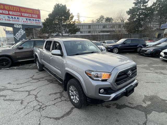 2017 Toyota Tacoma 4WD, Full Four Doors, Long Box in Cars & Trucks in City of Toronto - Image 3