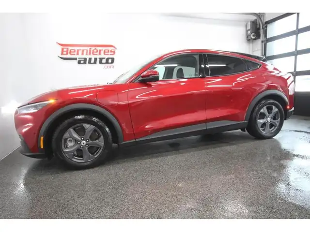 2022 Ford Mustang Mach-E SELECT / LONG RANGE / AWD in Cars & Trucks in Lévis - Image 2