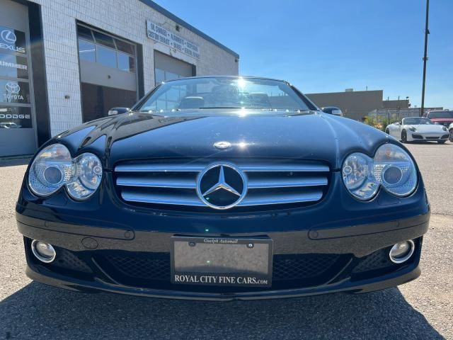 2007 Mercedes-Benz SL-Class SL550 Clean Carfax/ Low KM/ in Cars & Trucks in Guelph - Image 2