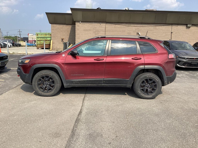 2019 Jeep Cherokee ***THIS VEHICLE IS BEING SOLD AS-IS***TRAILHA in Cars & Trucks in Mississauga / Peel Region - Image 3