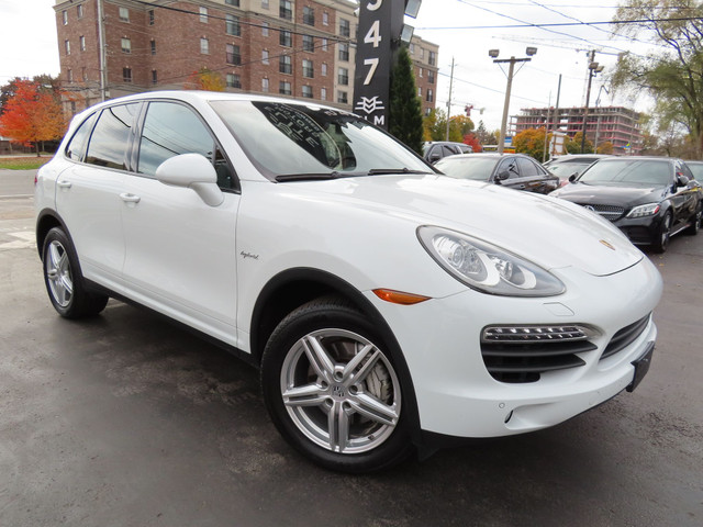 2014 Porsche Cayenne S HYBRID AWD -78,000 KMS - NAVIGATION SYSTE in Cars & Trucks in Oakville / Halton Region - Image 2