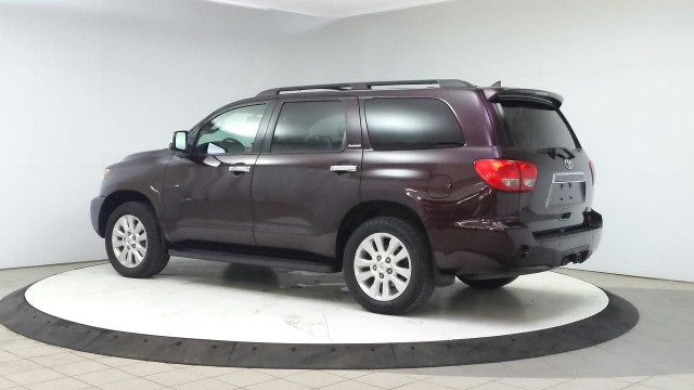 2014 Toyota Sequoia Platinum 5.7L V8 in Cars & Trucks in Lethbridge - Image 3