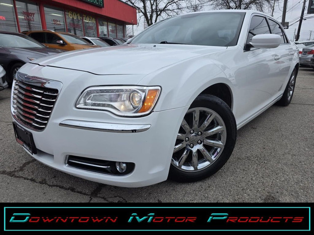 2013 Chrysler 300 Touring * PanoSunroof / Leather / Rear Cam* LO in Cars & Trucks in London