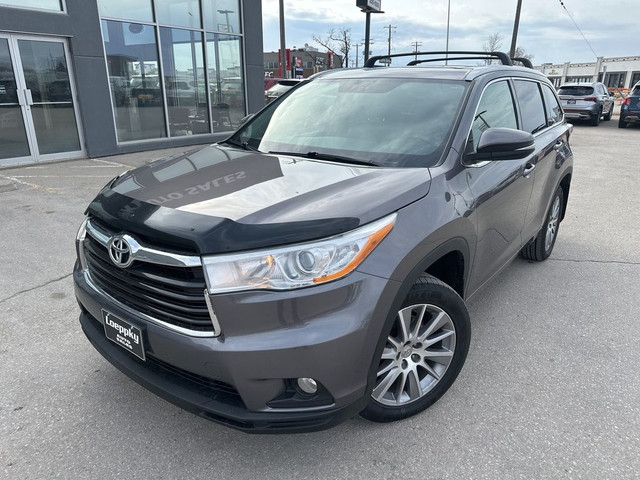 2015 Toyota Highlander AWD 4dr XLE in Cars & Trucks in Winnipeg - Image 3