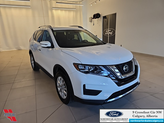 2019 Nissan Rogue AWD SV in Cars & Trucks in Calgary - Image 3