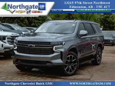 // ACCIDENT FREE!! // // SINGLE OWNER! // - Luxury Package - Leather - Hd Surround Vision - Heated w...