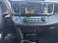 **CARS TRUCKS SUV 4X4 VAN AWD EDMONTON FINANCING AVAILABLE EASY FINANCING ** 2018 Toyota RAV4 Hybrid... (image 8)