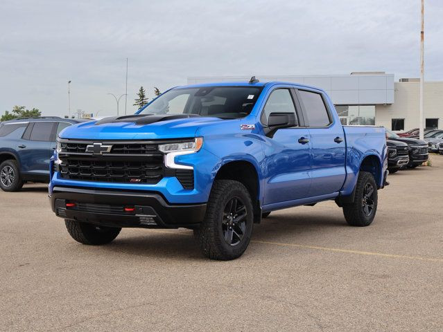 2025 Chevrolet Silverado 1500 LT Trail Boss 5.3L in Cars & Trucks in Edmonton - Image 4
