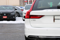 GORGEOUS!! in.Luxury meets performance 2018 Volvo S90 T5 Momentum, turbocharged power with premium c... (image 9)