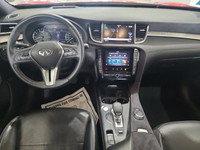Look at this certified 2020 INFINITI QX50 Sensory AWD | Leather | Sunroof | Nav | Cooled + Heated Se... (image 2)