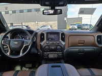 Look at this certified 2022 Chevrolet Silverado 1500 LTD High Country Crew 4WD | 6.2L | Leather | Su... (image 4)