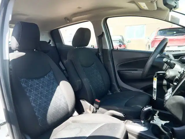 2022 Chevrolet Spark 1LT | Backup Cam | Cloth Interior dans Autos et camions dans Ville d’Edmonton - Image 21