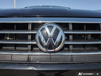 The pre-owned *2019 Volkswagen Jetta Comfortline* is a stylish and practical sedan built for drivers... (image 9)