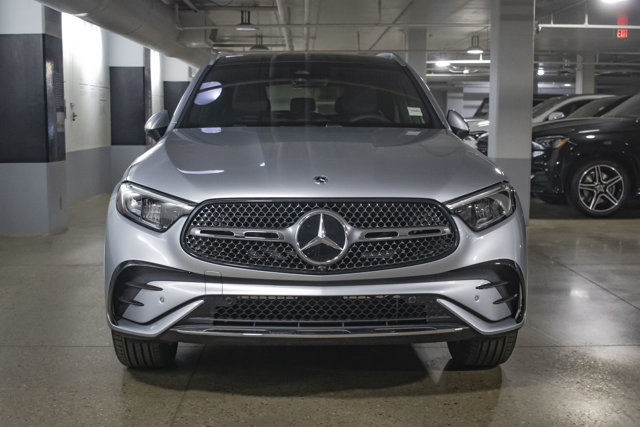 2025 Mercedes-Benz GLC GLC 300 4MATIC SUV in Cars & Trucks in Edmonton - Image 3