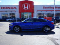 Turn heads in this Aegean Blue Metallic 2022 Honda Civic Sedan EX. Boasting a low 54,467 km, this Ce... (image 7)