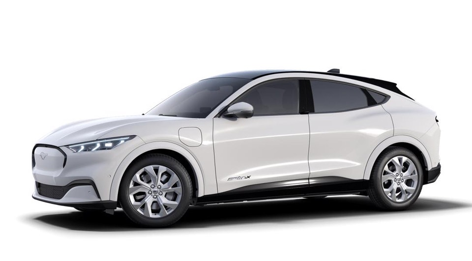  2022 Ford Mustang Mach-E Premium AWD EXT RANGE BATTERY ICE WHITE APPEARANCE PKG 19" WHEELS