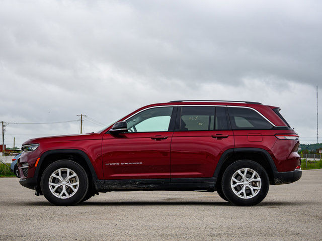 2023 Jeep Grand Cherokee Limited in Cars & Trucks in Barrie - Image 4