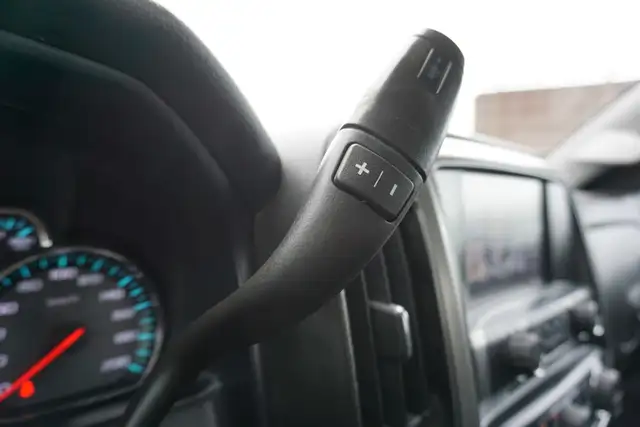 2018 Chevrolet Silverado 2500HD in Cars & Trucks in Oakville / Halton Region - Image 21