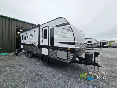 Jayco Jay Flight travel trailer 265RLS highlights: Dual Entry Doors Walk-Through Bath Sofa and Dinet...