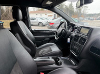 2019 DODGE GRAND CARAVAN SXT 35TH ANNIVERSARY EDITION LOADED NAVIGATION DUAL REAR DVD PLAYER LEATHER... (image 4)