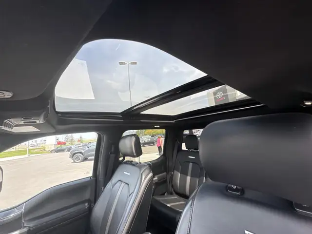 2021 Ford F-350 Super Duty Platinum PLATINUM (DIESEL - POWER RUN in Cars & Trucks in Cranbrook - Image 20
