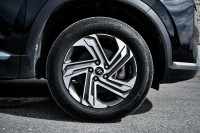This 2022 Hyundai Santa Fe is for sale today. This SUV has 84,552 kms. It's black in colour . It has... (image 6)