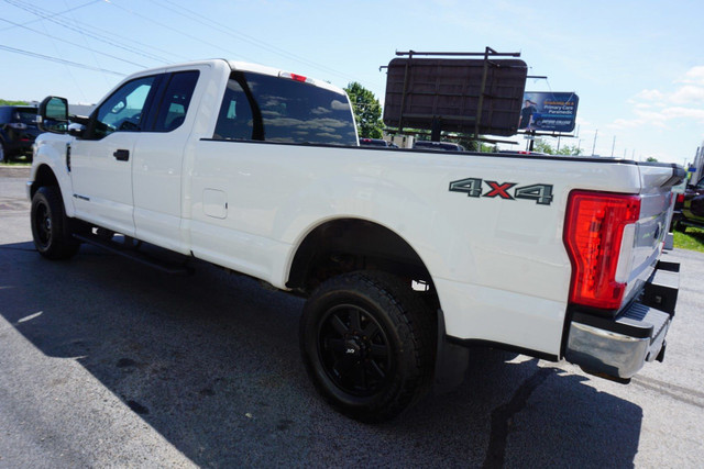 2017 Ford F-350 SD in Cars & Trucks in Oakville / Halton Region - Image 4