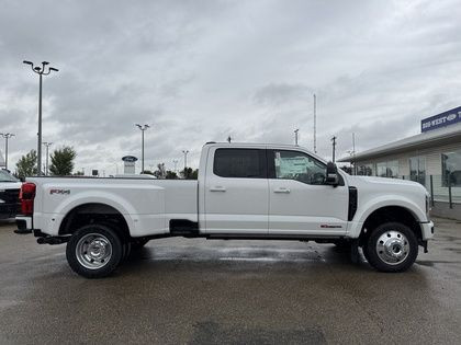 2025 Ford F-450 SUPER DUTY PLATINUM DRW w/FX4, PRO PWR, MNRF & M in Cars & Trucks in Edmonton - Image 2