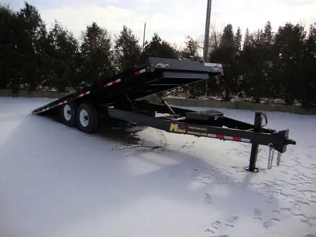 24' Tilt Trailer - Finance from $400.00 per month in Cargo & Utility Trailers in Oakville / Halton Region - Image 5