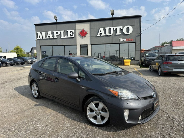 2014 Toyota Prius Hatchback | LEATHER | CAMERA | HEATED SEATS | in Cars & Trucks in London